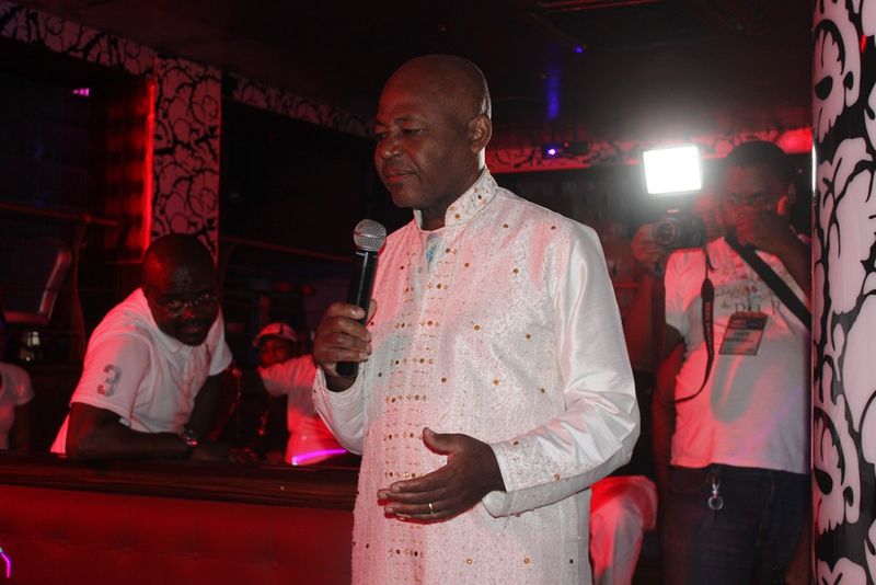Henry Njoh: Une vie de makossa 