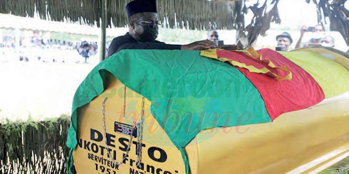 Obseques de Nkotti François " bye bye Desto"!!